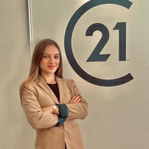 Léna CROMBEZ