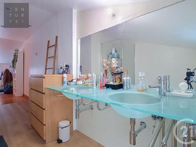 Appartement Loft à vendre - 7 pièces - 149.19 m2 - ST ANDRE LES VERGERS - 10 - CHAMPAGNE-ARDENNE - Century 21 Lairé Immobilier