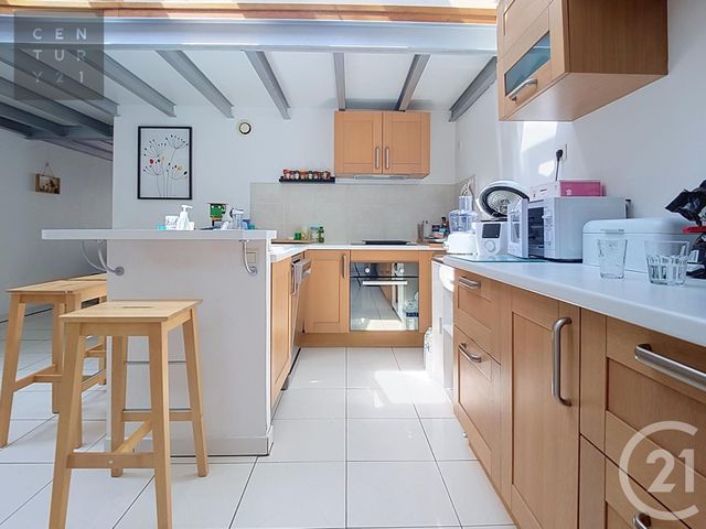 Appartement Loft à vendre - 7 pièces - 149.19 m2 - ST ANDRE LES VERGERS - 10 - CHAMPAGNE-ARDENNE - Century 21 Lairé Immobilier