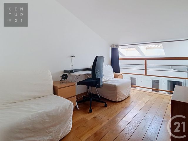 Appartement Loft à vendre - 7 pièces - 149.19 m2 - ST ANDRE LES VERGERS - 10 - CHAMPAGNE-ARDENNE - Century 21 Lairé Immobilier