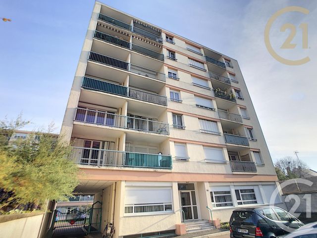 Appartement F3 à vendre - 3 pièces - 66.0 m2 - TROYES - 10 - CHAMPAGNE-ARDENNE - Century 21 Lairé Immobilier