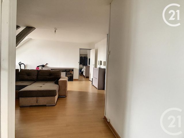 Afficher la photo en grand Appartement F2 à vendre - 2 pièces - 58.3 m2 - TROYES - 10 - CHAMPAGNE-ARDENNE - Century 21 Lairé Immobilier