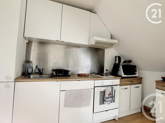 Afficher la photo en grand Appartement F2 à vendre - 2 pièces - 58.3 m2 - TROYES - 10 - CHAMPAGNE-ARDENNE - Century 21 Lairé Immobilier