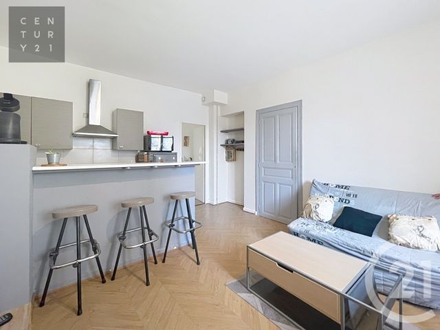Appartement 2 à vendre STE SAVINE