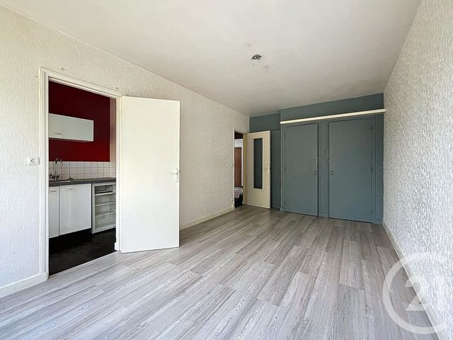 Appartement Studio à vendre - 1 pièce - 25.03 m2 - TROYES - 10 - CHAMPAGNE-ARDENNE - Century 21 Lairé Immobilier