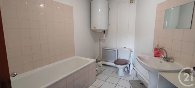 Afficher la photo en grand Appartement à vendre - 2 pièces - 31.63 m2 - TROYES - 10 - CHAMPAGNE-ARDENNE - Century 21 Lairé Immobilier