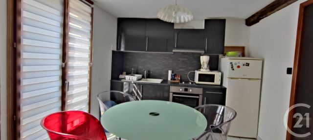 Afficher la photo en grand Appartement à vendre - 2 pièces - 31.63 m2 - TROYES - 10 - CHAMPAGNE-ARDENNE - Century 21 Lairé Immobilier