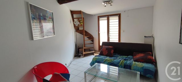 Afficher la photo en grand Appartement à vendre - 2 pièces - 31.63 m2 - TROYES - 10 - CHAMPAGNE-ARDENNE - Century 21 Lairé Immobilier
