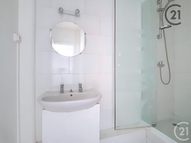 Appartement F2 à vendre - 2 pièces - 36.0 m2 - TROYES - 10 - CHAMPAGNE-ARDENNE - Century 21 Lairé Immobilier