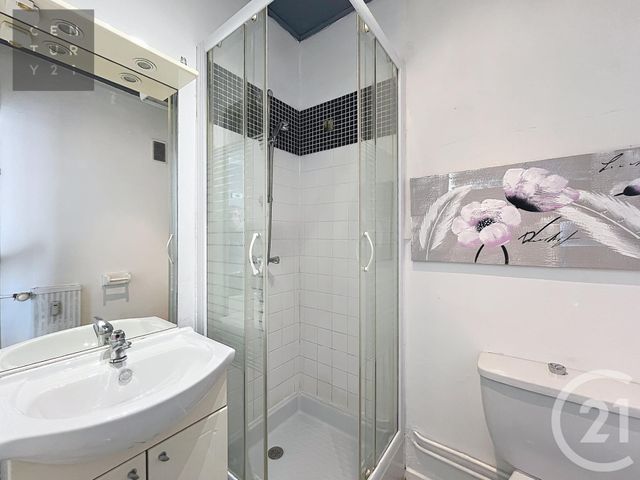 Appartement F1 à vendre - 1 pièce - 25.5 m2 - TROYES - 10 - CHAMPAGNE-ARDENNE - Century 21 Lairé Immobilier