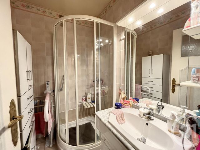 Appartement à vendre - 3 pièces - 61.22 m2 - TROYES - 10 - CHAMPAGNE-ARDENNE - Century 21 Lairé Immobilier