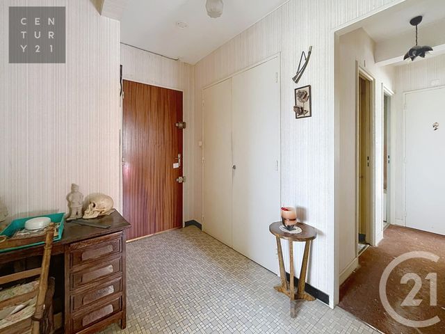 Appartement F3 à vendre - 3 pièces - 58.34 m2 - TROYES - 10 - CHAMPAGNE-ARDENNE - Century 21 Lairé Immobilier