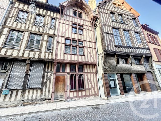 Appartement à vendre - 2 pièces - 61.22 m2 - TROYES - 10 - CHAMPAGNE-ARDENNE - Century 21 Lairé Immobilier