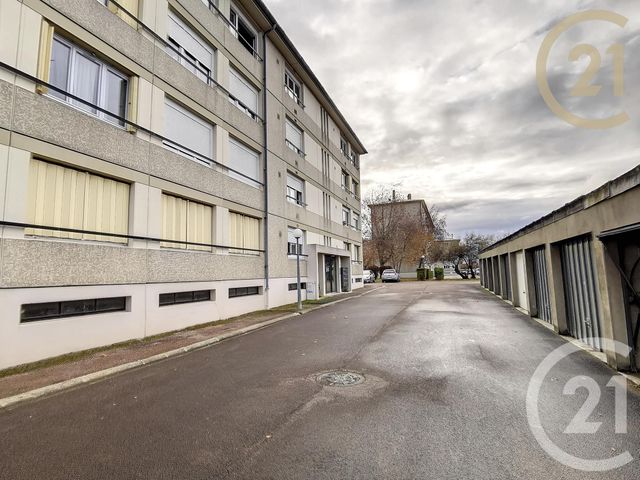 Appartement F1 à vendre - 1 pièce - 29.42 m2 - TROYES - 10 - CHAMPAGNE-ARDENNE - Century 21 Lairé Immobilier