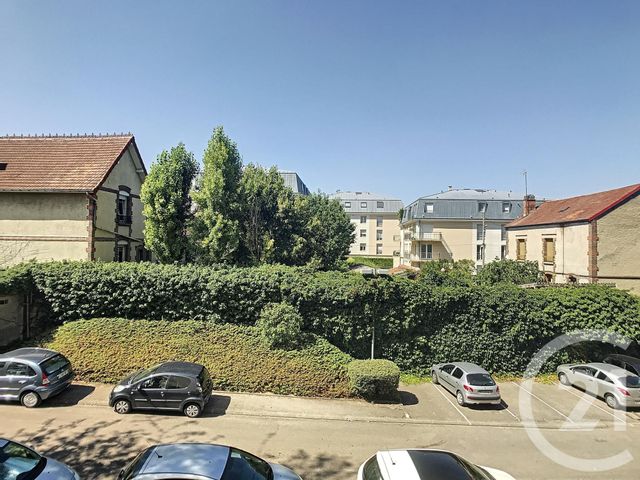 Appartement F2 à vendre - 2 pièces - 45.7 m2 - ST ANDRE LES VERGERS - 10 - CHAMPAGNE-ARDENNE - Century 21 Lairé Immobilier