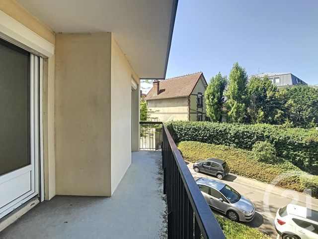 Appartement F2 à vendre - 2 pièces - 45.7 m2 - ST ANDRE LES VERGERS - 10 - CHAMPAGNE-ARDENNE - Century 21 Lairé Immobilier