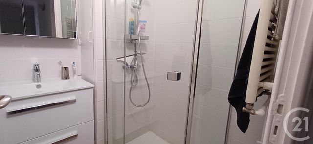 Appartement F5 à vendre - 5 pièces - 98.0 m2 - TROYES - 10 - CHAMPAGNE-ARDENNE - Century 21 Lairé Immobilier