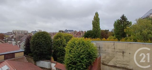 Appartement F5 à vendre - 5 pièces - 98.0 m2 - TROYES - 10 - CHAMPAGNE-ARDENNE - Century 21 Lairé Immobilier