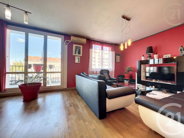 Appartement F5 à vendre - 4 pièces - 88.07 m2 - TROYES - 10 - CHAMPAGNE-ARDENNE - Century 21 Lairé Immobilier