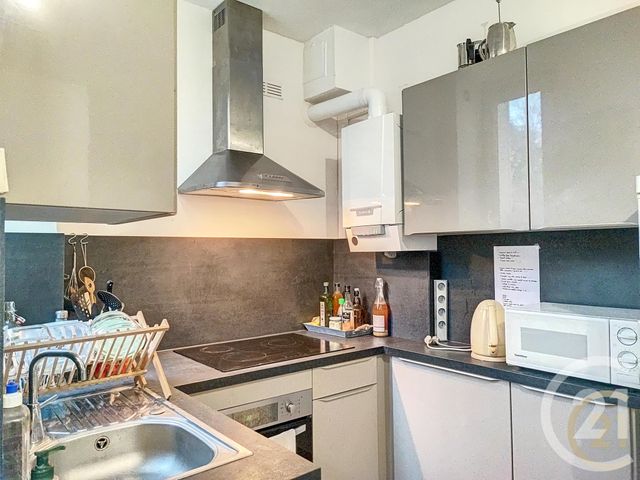Appartement F2 à vendre - 3 pièces - 41.66 m2 - TROYES - 10 - CHAMPAGNE-ARDENNE - Century 21 Lairé Immobilier