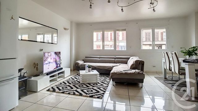 Appartement F4 à vendre - 4 pièces - 65.21 m2 - TROYES - 10 - CHAMPAGNE-ARDENNE - Century 21 Lairé Immobilier