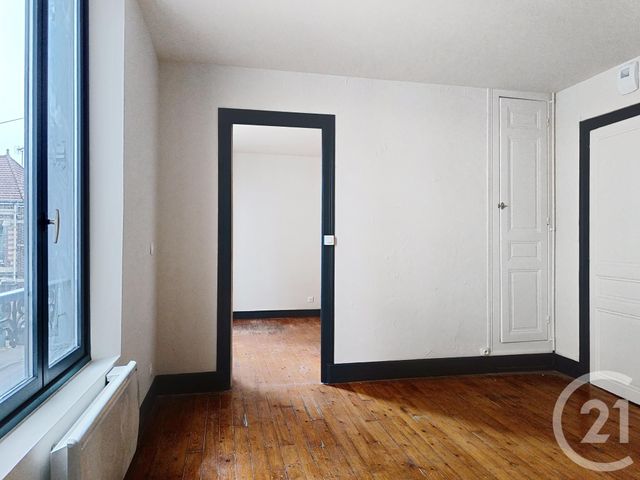 Appartement F2 à louer - 2 pièces - 41.5 m2 - TROYES - 10 - CHAMPAGNE-ARDENNE - Century 21 Lairé Immobilier