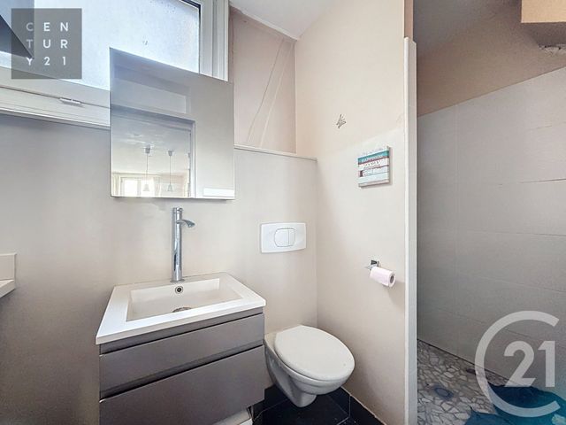 Appartement F3 à vendre - 3 pièces - 47.96 m2 - TROYES - 10 - CHAMPAGNE-ARDENNE - Century 21 Lairé Immobilier