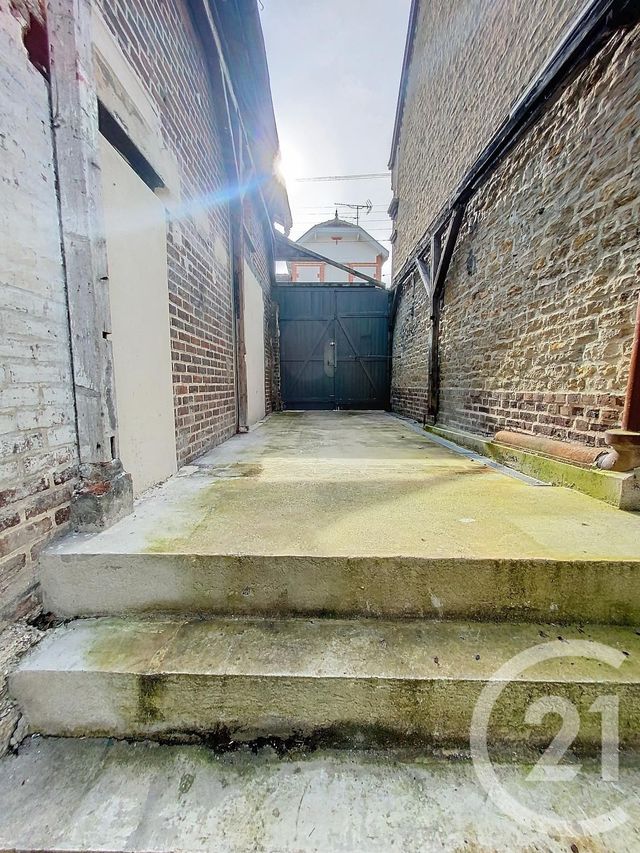 Afficher la photo en grand Appartement Loft à vendre - 4 pièces - 104.5 m2 - TROYES - 10 - CHAMPAGNE-ARDENNE - Century 21 Lairé Immobilier