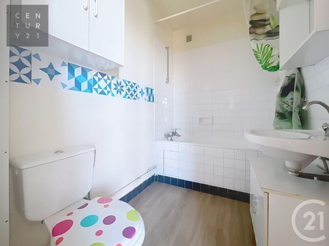 Appartement F1 à vendre - 1 pièce - 30.15 m2 - TROYES - 10 - CHAMPAGNE-ARDENNE - Century 21 Lairé Immobilier