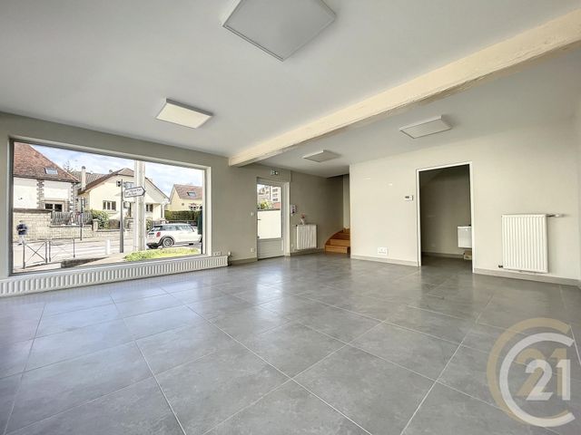 commerce à louer - 77.0 m2 - TROYES - 10 - CHAMPAGNE-ARDENNE - Century 21 Lairé Immobilier