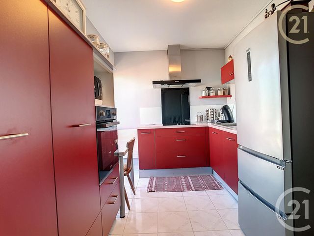 Appartement F5 à vendre - 5 pièces - 87.6 m2 - TROYES - 10 - CHAMPAGNE-ARDENNE - Century 21 Lairé Immobilier