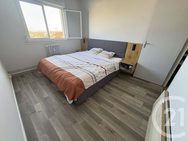 Appartement T3 à louer - 3 pièces - 70.8 m2 - ARCIS SUR AUBE - 10 - CHAMPAGNE-ARDENNE - Century 21 Lairé Immobilier