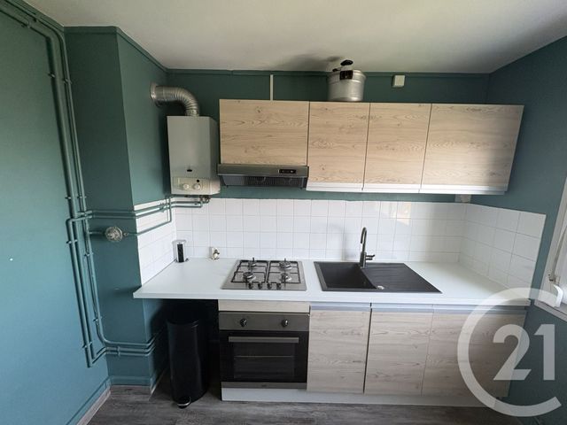 Appartement T3 à louer - 3 pièces - 70.8 m2 - ARCIS SUR AUBE - 10 - CHAMPAGNE-ARDENNE - Century 21 Lairé Immobilier