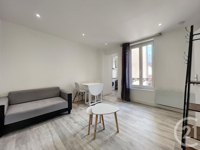 Appartement F2 à louer - 2 pièces - 28.0 m2 - TROYES - 10 - CHAMPAGNE-ARDENNE - Century 21 Lairé Immobilier