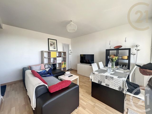 Appartement F2 à vendre - 2 pièces - 44.0 m2 - ST ANDRE LES VERGERS - 10 - CHAMPAGNE-ARDENNE - Century 21 Lairé Immobilier