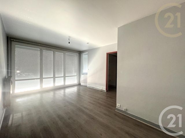 Appartement F1 à vendre - 1 pièce - 25.76 m2 - ST ANDRE LES VERGERS - 10 - CHAMPAGNE-ARDENNE - Century 21 Lairé Immobilier