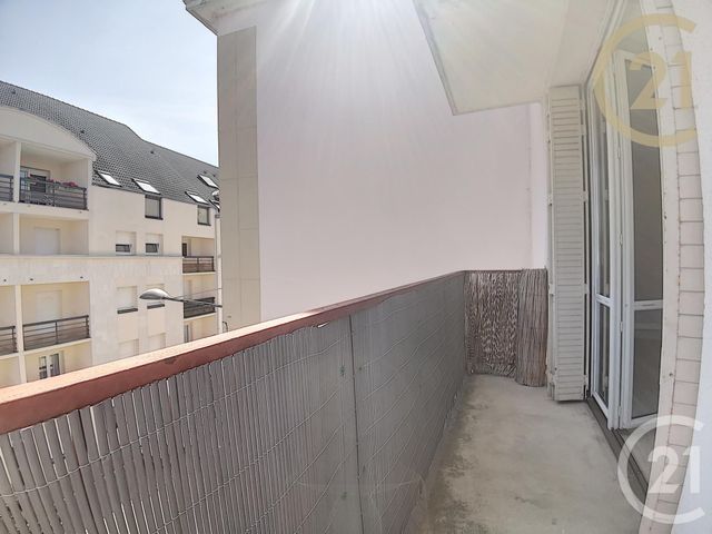 Afficher la photo en grand Appartement F3 à vendre - 4 pièces - 67.0 m2 - TROYES - 10 - CHAMPAGNE-ARDENNE - Century 21 Lairé Immobilier