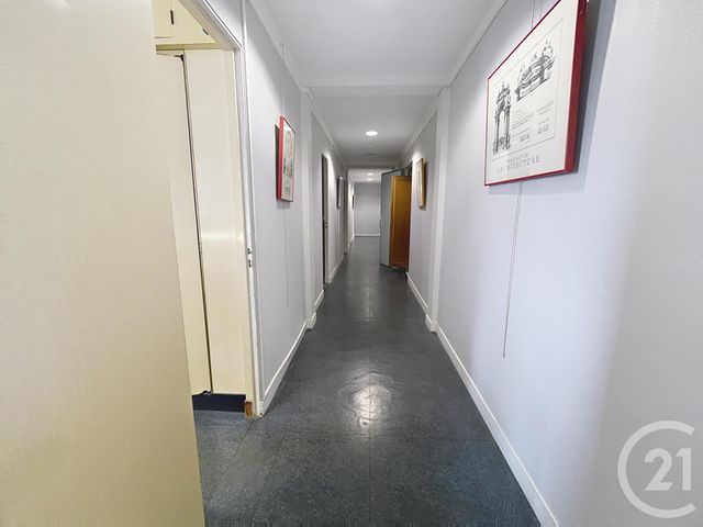 Appartement Local à vendre - 1 pièce - 238.2 m2 - TROYES - 10 - CHAMPAGNE-ARDENNE - Century 21 Lairé Immobilier