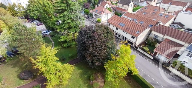 Appartement F5 à vendre - 5 pièces - 97.0 m2 - ST ANDRE LES VERGERS - 10 - CHAMPAGNE-ARDENNE - Century 21 Lairé Immobilier