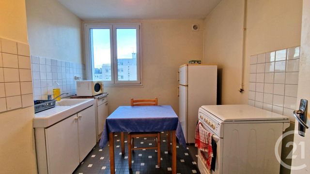 Appartement F2 à vendre - 2 pièces - 42.58 m2 - TROYES - 10 - CHAMPAGNE-ARDENNE - Century 21 Lairé Immobilier