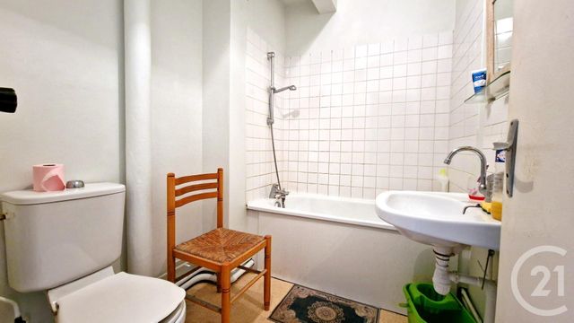 Appartement F2 à vendre - 2 pièces - 42.58 m2 - TROYES - 10 - CHAMPAGNE-ARDENNE - Century 21 Lairé Immobilier