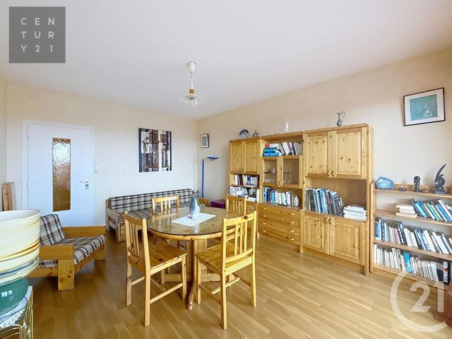 Appartement F4 à vendre - 4 pièces - 82.0 m2 - TROYES - 10 - CHAMPAGNE-ARDENNE - Century 21 Lairé Immobilier