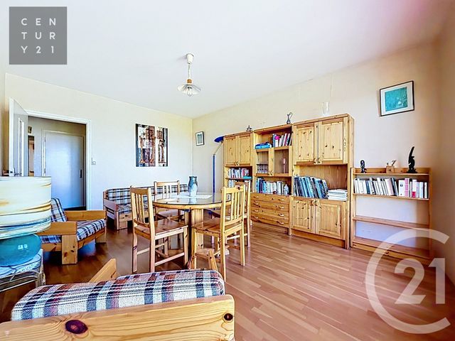 Appartement F4 à vendre - 4 pièces - 82.0 m2 - TROYES - 10 - CHAMPAGNE-ARDENNE - Century 21 Lairé Immobilier