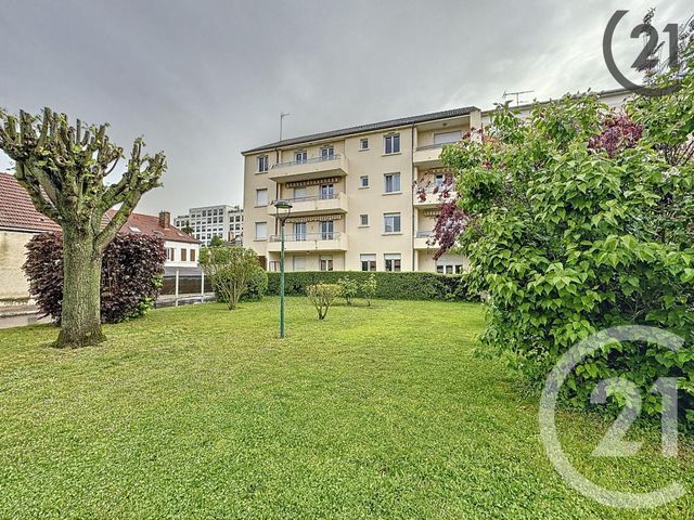 Appartement F1 à vendre - 1 pièce - 38.26 m2 - TROYES - 10 - CHAMPAGNE-ARDENNE - Century 21 Lairé Immobilier