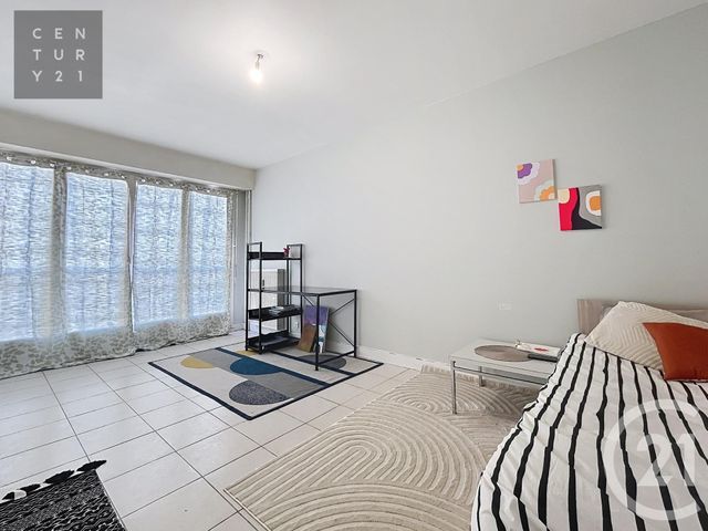 Appartement Studio à vendre - 1 pièce - 25.1 m2 - TROYES - 10 - CHAMPAGNE-ARDENNE - Century 21 Lairé Immobilier