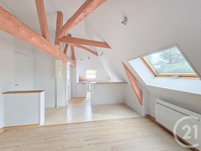 Appartement F1 à louer BREVIANDES