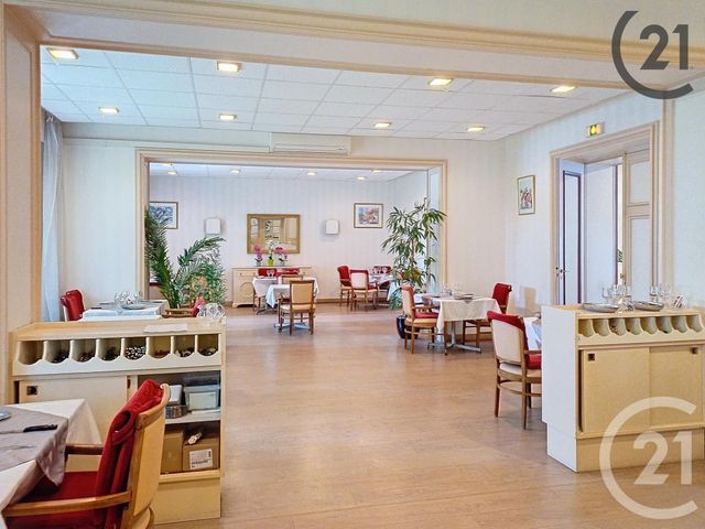 Appartement Studio à vendre - 1 pièce - 37.0 m2 - TROYES - 10 - CHAMPAGNE-ARDENNE - Century 21 Lairé Immobilier