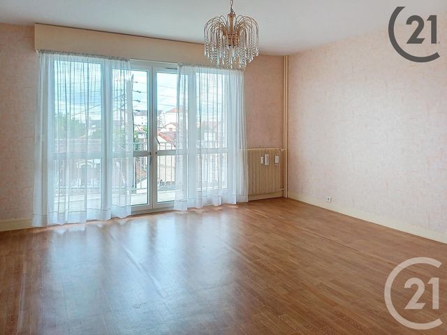 Appartement Studio à vendre - 1 pièce - 37.0 m2 - TROYES - 10 - CHAMPAGNE-ARDENNE - Century 21 Lairé Immobilier