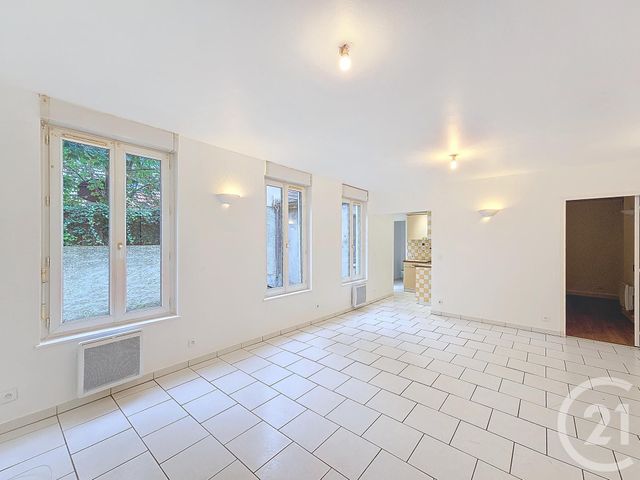 Appartement F2 bis à louer - 2 pièces - 53.11 m2 - TROYES - 10 - CHAMPAGNE-ARDENNE - Century 21 Lairé Immobilier