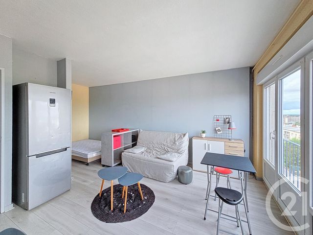 Appartement F1 à vendre - 1 pièce - 27.84 m2 - TROYES - 10 - CHAMPAGNE-ARDENNE - Century 21 Lairé Immobilier